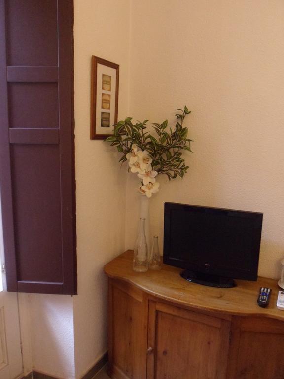 Apartamento Temporada Madrid Ngoại thất bức ảnh