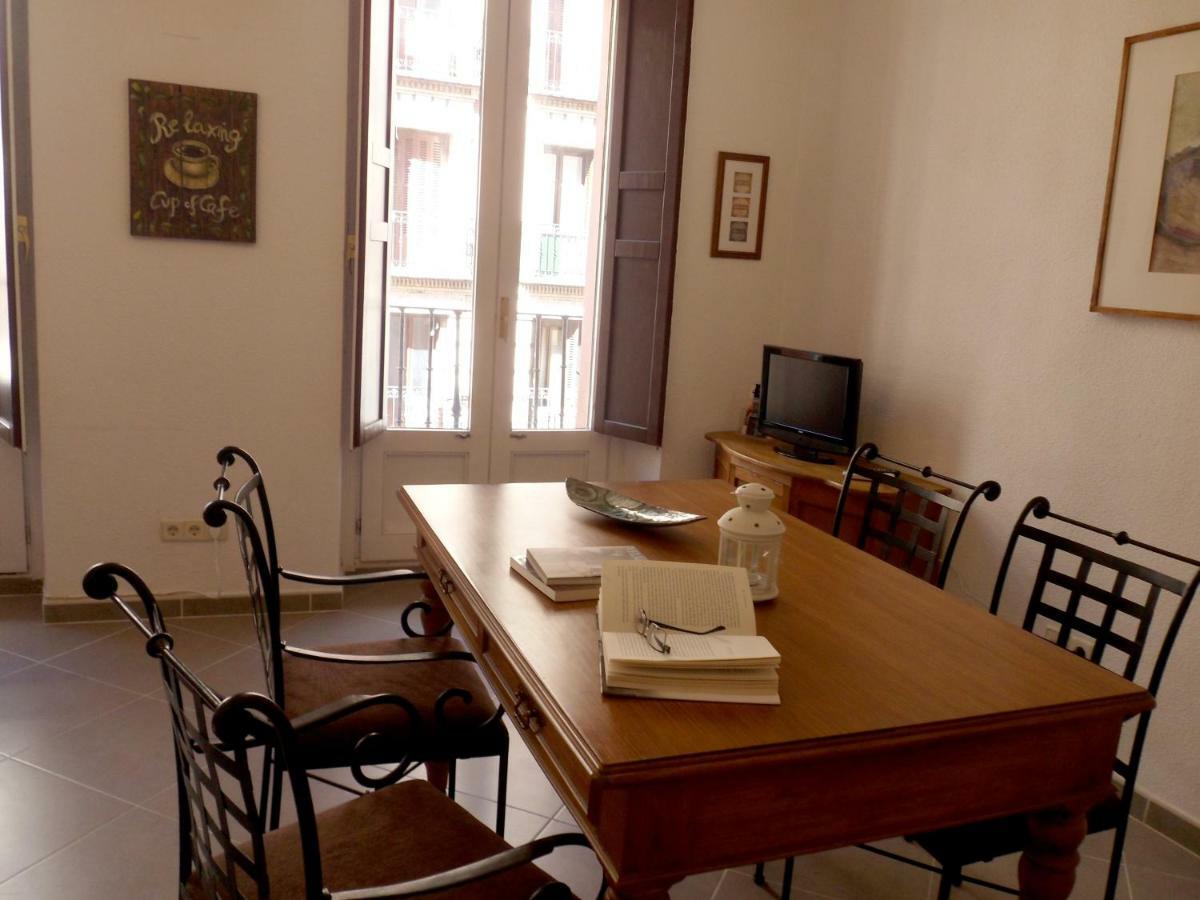Apartamento Temporada Madrid Ngoại thất bức ảnh