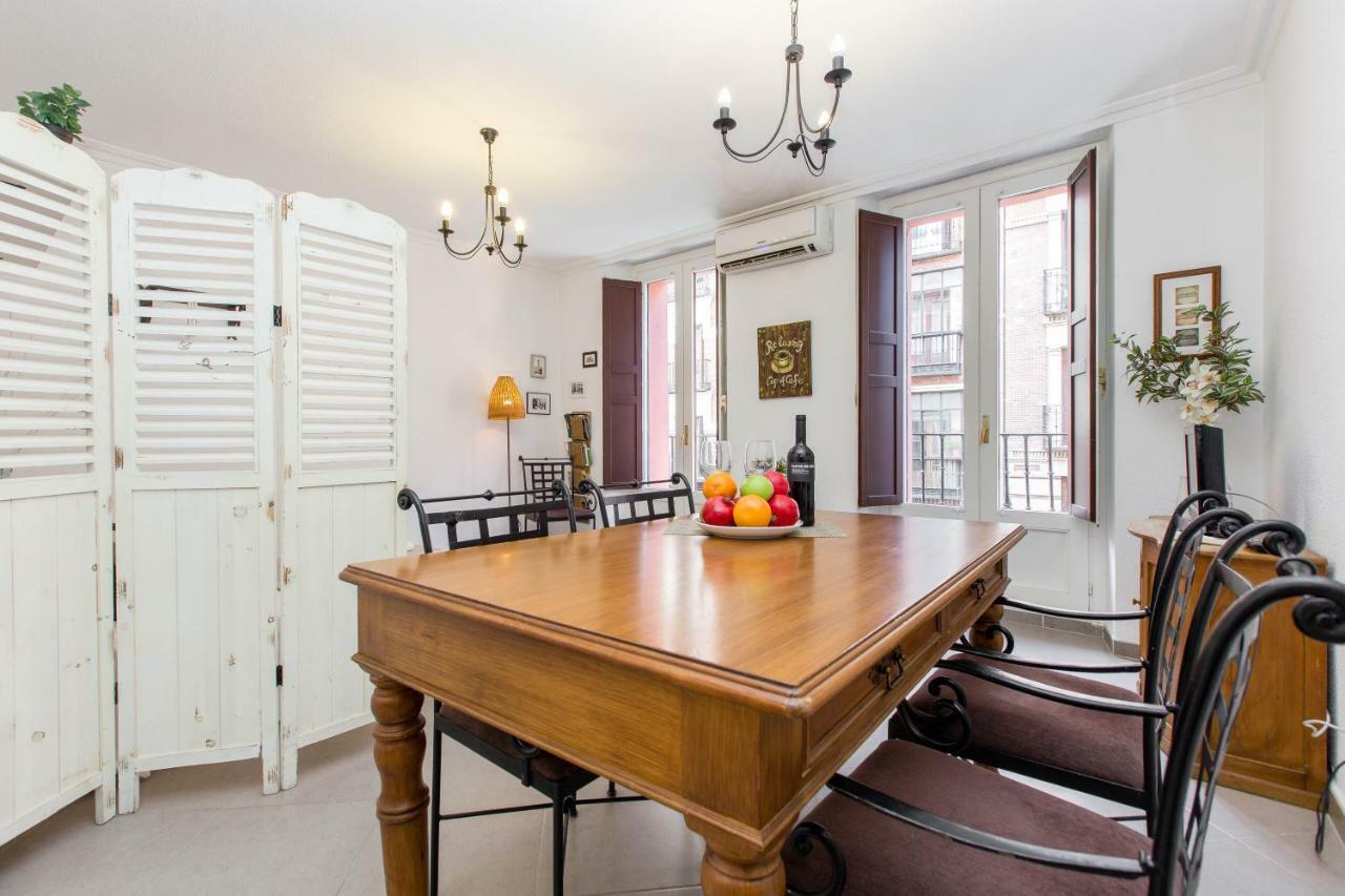 Apartamento Temporada Madrid Ngoại thất bức ảnh